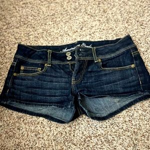 Mini jean shorts